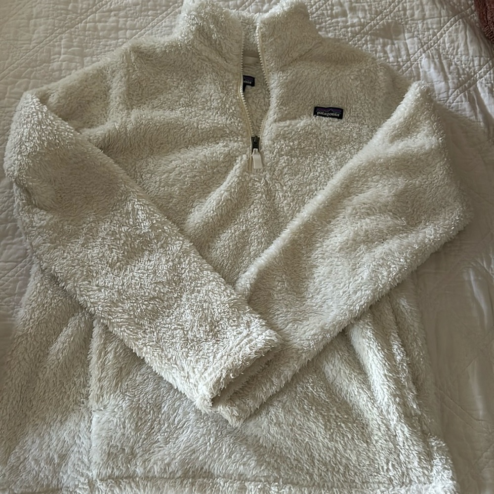 Patagonia quarter zip sherpa pullover